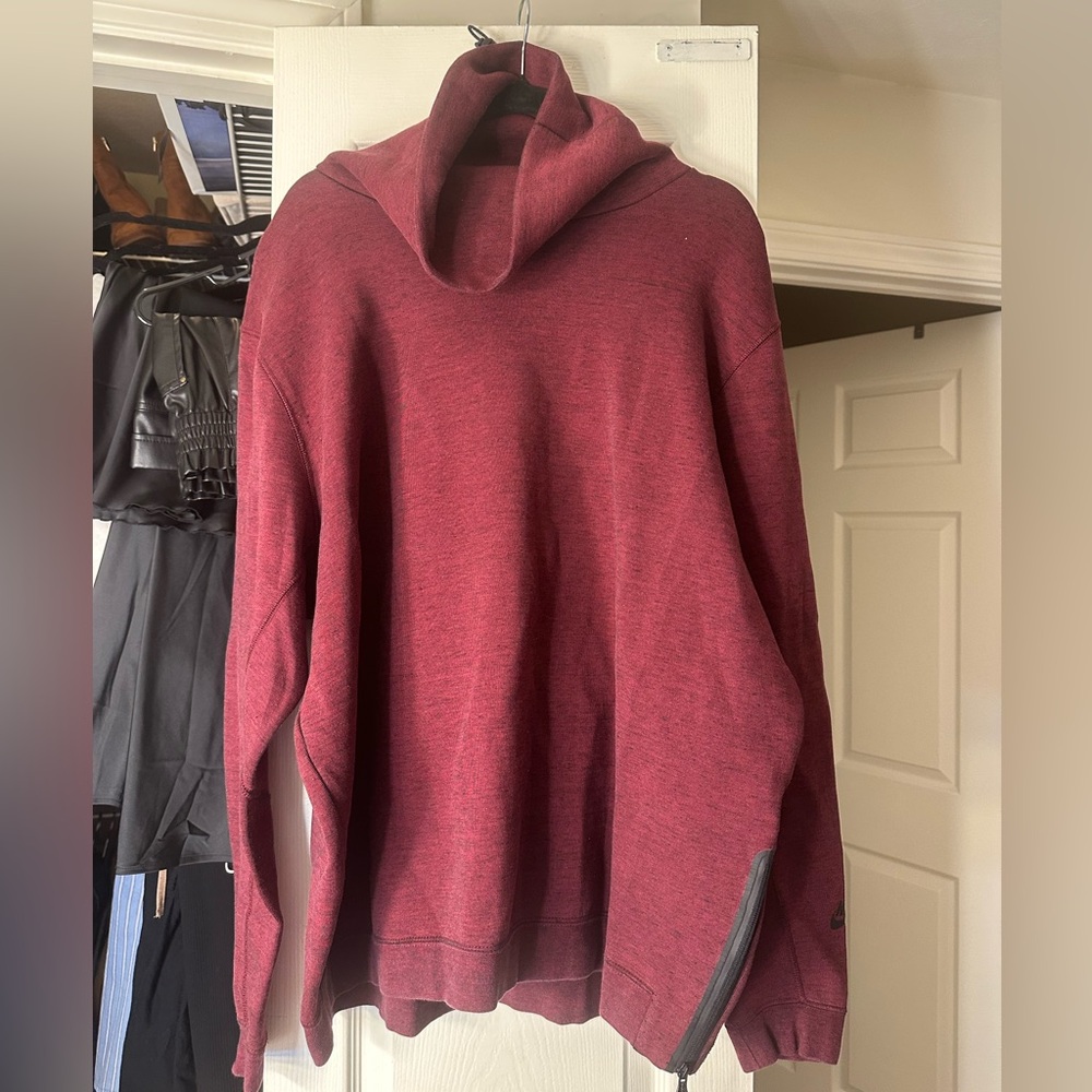 Nike Funnel Neck Sweatshirt